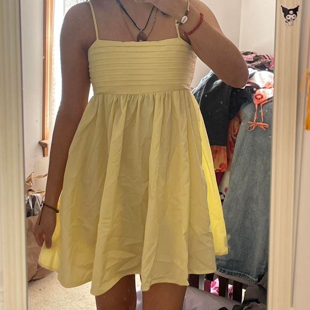 MI AMI BUTTER YELLOW BABYDOLL MINI DRESS